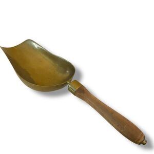 Antique English Brass Grain Sugar Flour Scoop Wood Handls Grain Large 16”